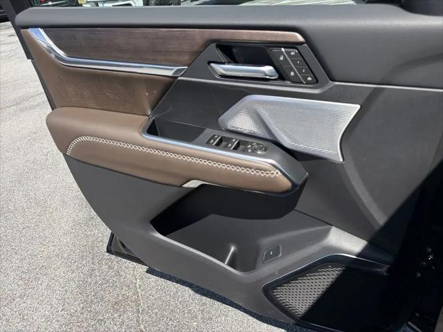 2026 GMC Acadia Denali Ultimate FWD