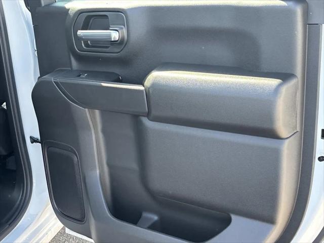 2026 Chevrolet Silverado 3500HD Crew Cab, Long Bed, WT Dual Rear Wheel, RWD