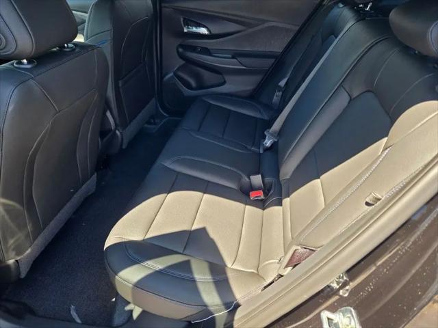 2026 Buick NV Sport Touring FWD