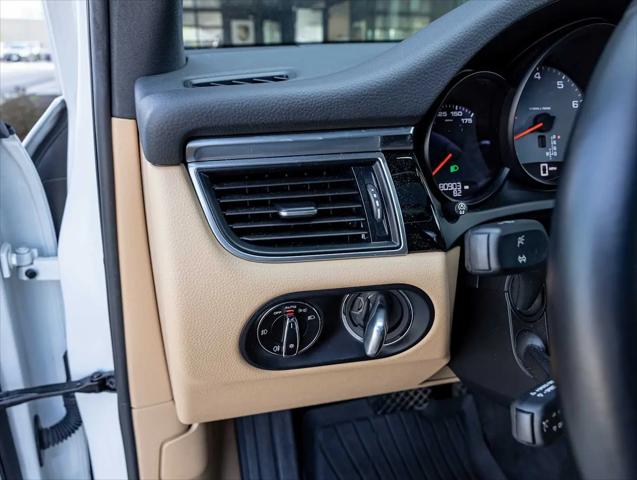 2018 Porsche Macan S