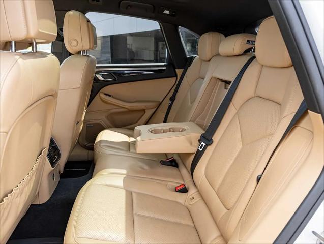 2018 Porsche Macan S
