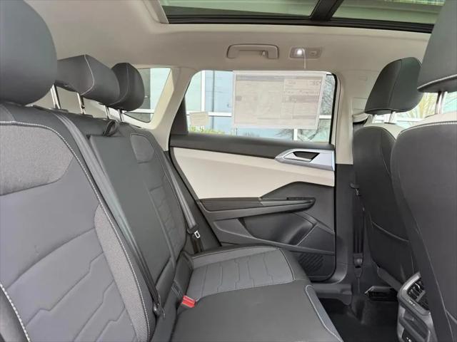 2026 Volkswagen Taos SE