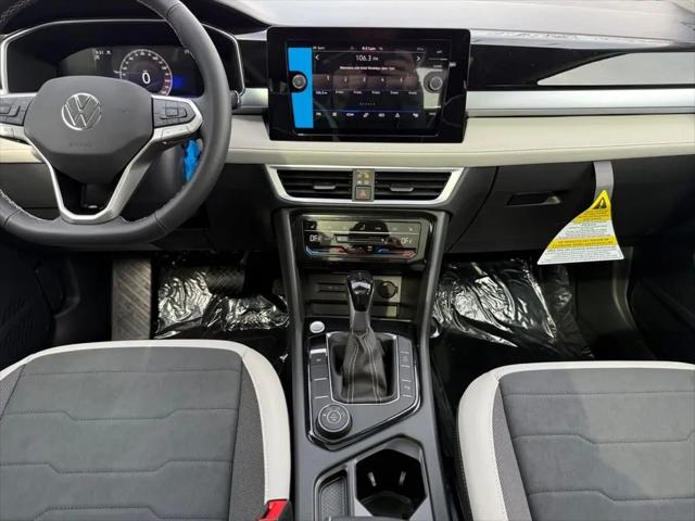 2026 Volkswagen Taos SE