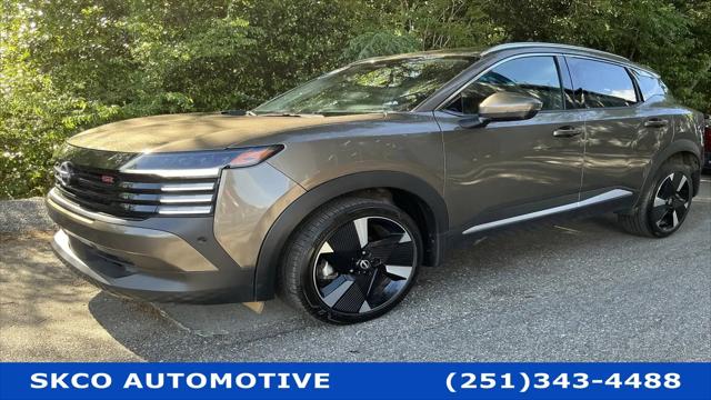 2025 Nissan Kicks SR FWD