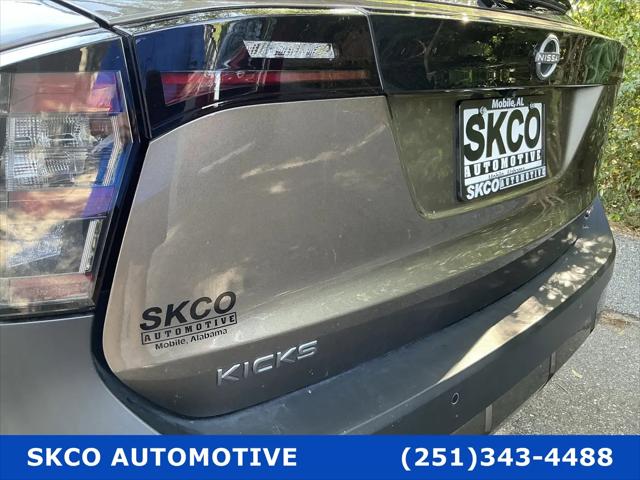 2025 Nissan Kicks SR FWD