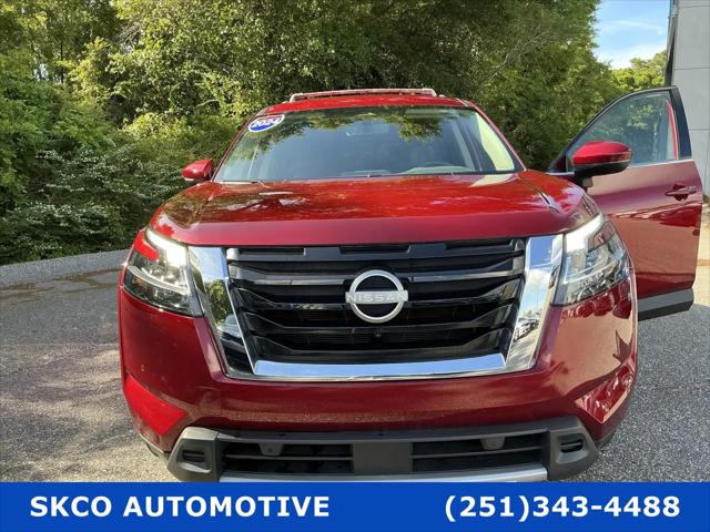 2024 Nissan Pathfinder SL FWD
