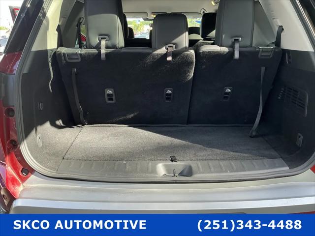 2024 Nissan Pathfinder SL FWD