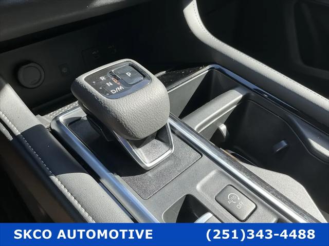 2024 Nissan Pathfinder SL FWD
