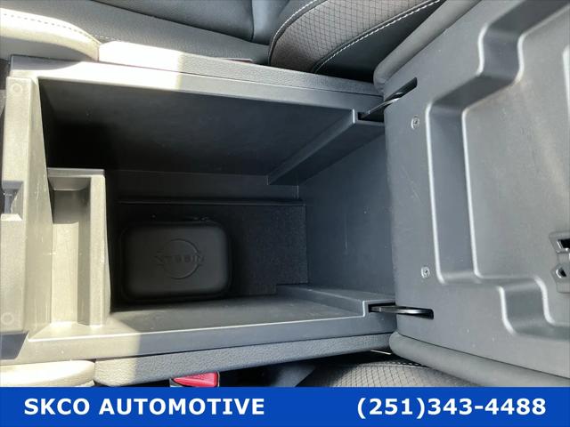 2024 Nissan Pathfinder SL FWD