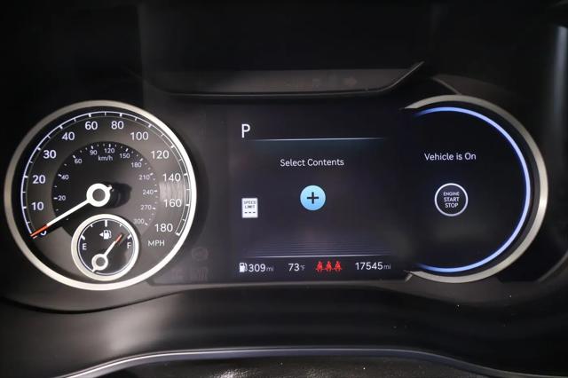 2025 Genesis G70 2.5T RWD