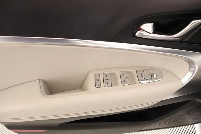 2025 Genesis G70 2.5T RWD