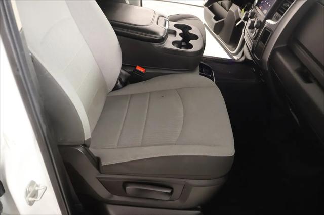 2023 Ram 1500 Classic SLT Crew Cab 4x4 5'7" Box