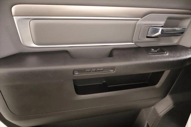 2023 Ram 1500 Classic SLT Crew Cab 4x4 5'7" Box