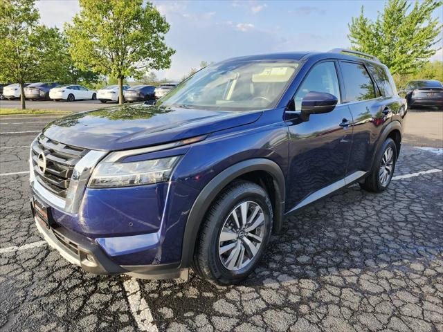 2024 Nissan Pathfinder SL 4WD