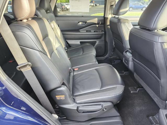 2024 Nissan Pathfinder SL 4WD