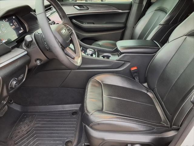 2025 Jeep Grand Cherokee L Limited 4x4
