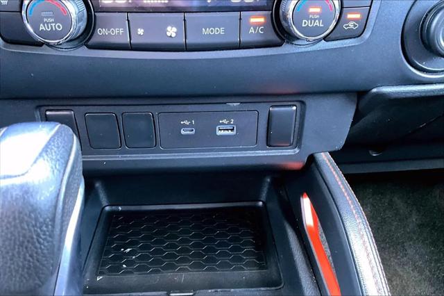 2022 Nissan Frontier Crew Cab PRO-X 4x2