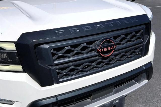 2022 Nissan Frontier Crew Cab PRO-X 4x2