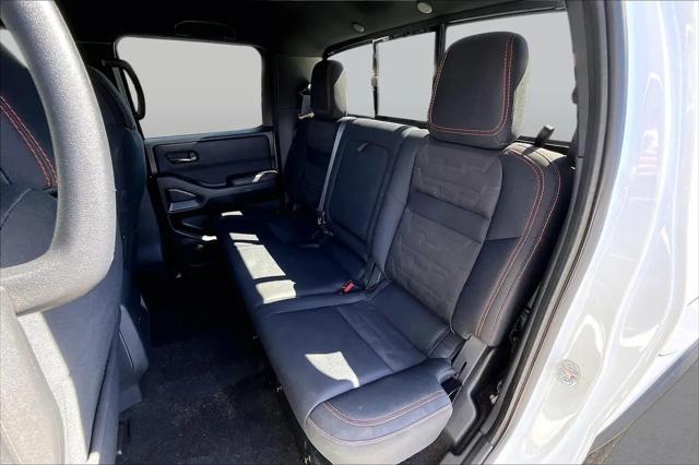 2022 Nissan Frontier Crew Cab PRO-X 4x2