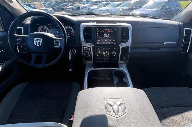 2017 Ram 1500 Big Horn Crew Cab 4x4 5'7" Box