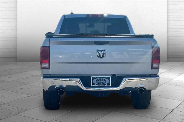 2017 Ram 1500 Big Horn Crew Cab 4x4 5'7" Box