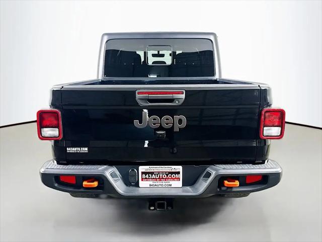 2022 Jeep Gladiator Sport