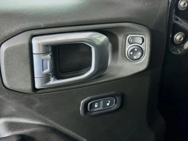 2022 Jeep Gladiator Sport