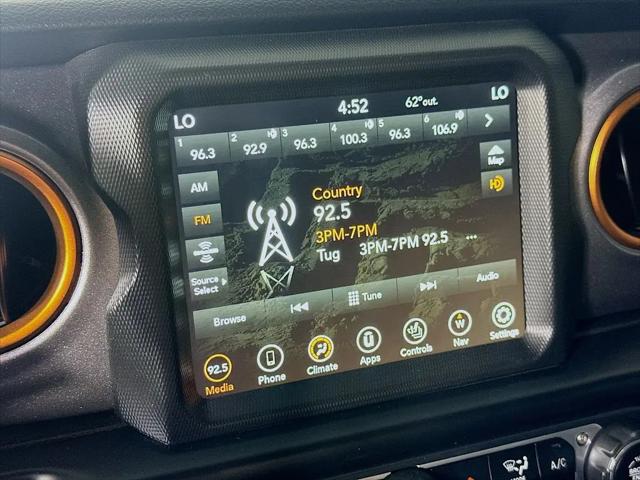 2022 Jeep Gladiator Sport