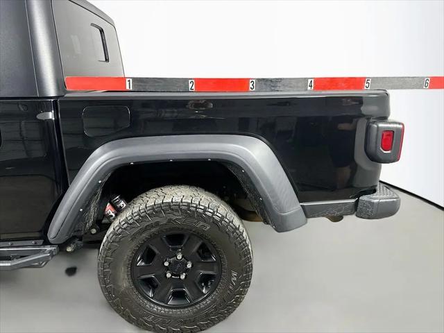 2022 Jeep Gladiator Sport