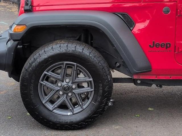 2025 Jeep Wrangler 4-Door Summit 4x4