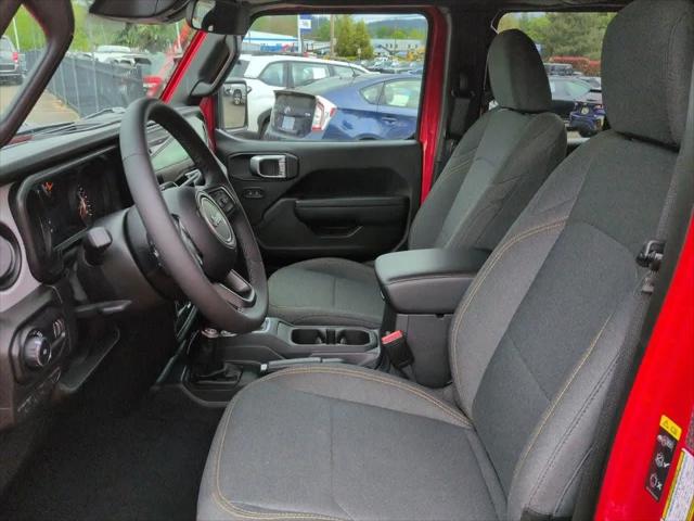2025 Jeep Wrangler 4-Door Summit 4x4