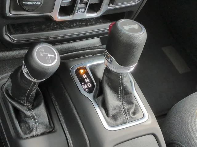 2025 Jeep Wrangler 4-Door Summit 4x4
