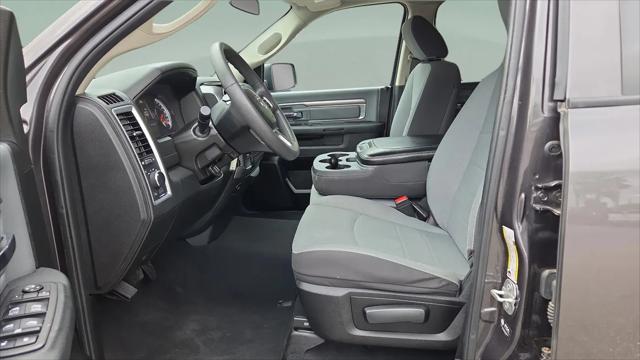 2024 Ram 1500 Classic SLT Quad Cab 4x2 6'4" Box