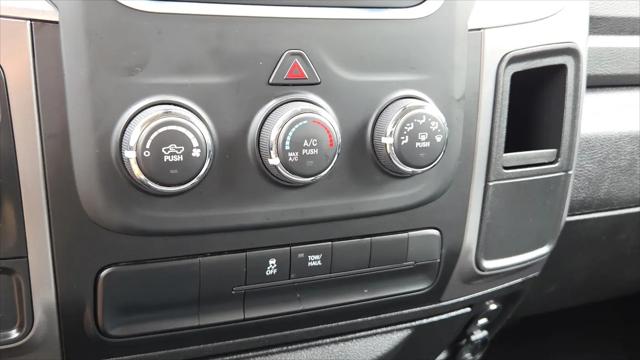 2024 Ram 1500 Classic SLT Quad Cab 4x2 6'4" Box