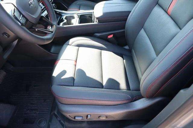 2026 Chevrolet Traverse FWD RS