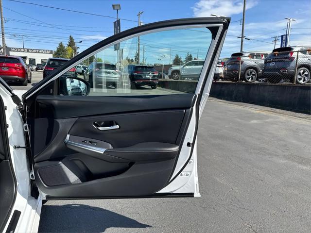 2024 Nissan Sentra SR Xtronic CVT