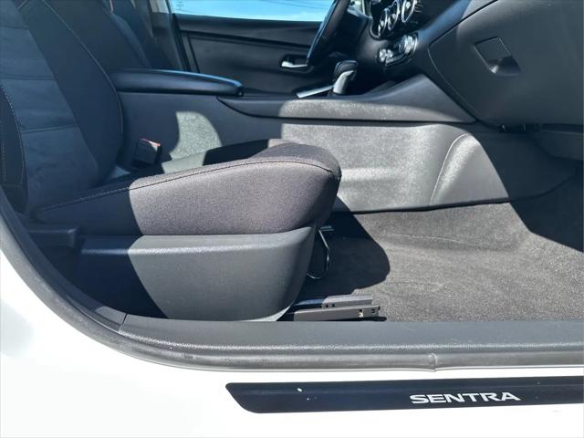 2024 Nissan Sentra SR Xtronic CVT