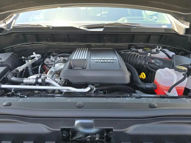 2026 Chevrolet Silverado 1500 4WD Crew Cab Short Bed LTZ