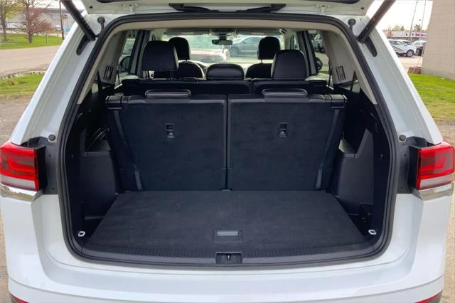 2024 Volkswagen Atlas 2.0T SE w/Technology