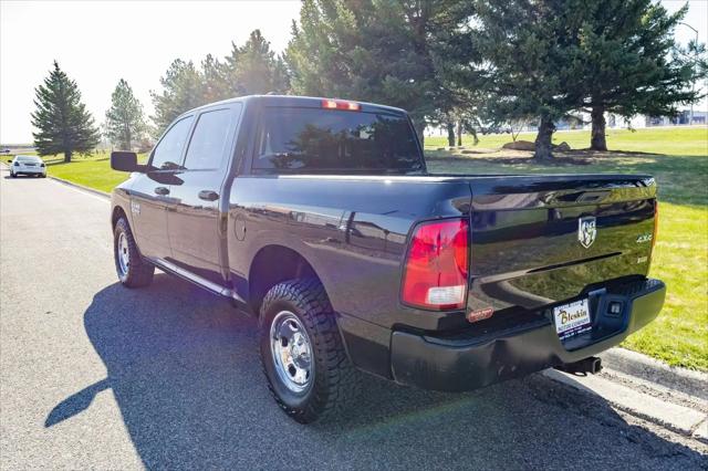 2019 Ram 1500 Classic Tradesman Crew Cab 4x4 5'7" Box