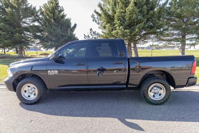 2019 Ram 1500 Classic Tradesman Crew Cab 4x4 5'7" Box