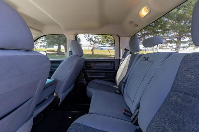2019 Ram 1500 Classic Tradesman Crew Cab 4x4 5'7" Box