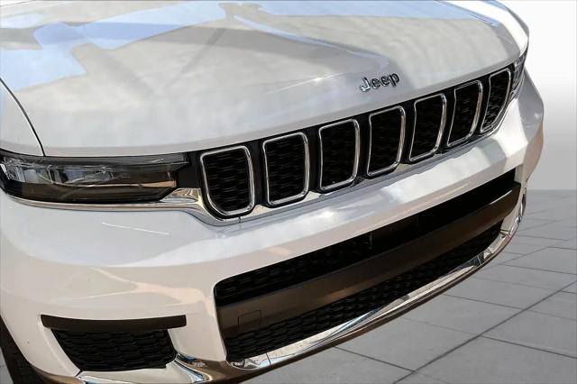2023 Jeep Grand Cherokee L Laredo 4x4