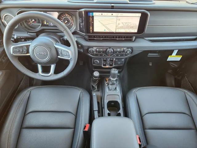 2026 Jeep Wrangler 4-Door Sahara 4x4