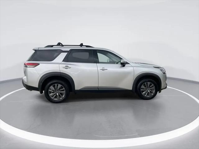 2024 Nissan Pathfinder SV 4WD