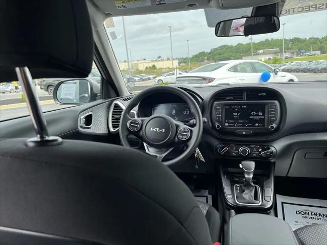 2025 Kia Soul LX