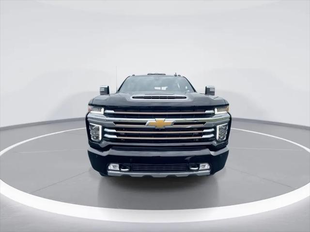 2023 Chevrolet Silverado 3500HD 4WD Crew Cab Standard Bed High Country