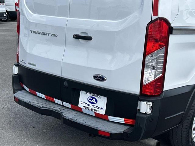 2022 Ford Transit Cargo Van Base