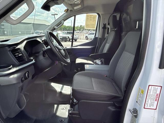 2022 Ford Transit Cargo Van Base