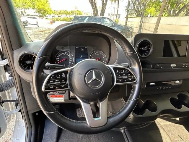 2021 Mercedes-Benz Sprinter 4500 Chassis Standard Roof V6